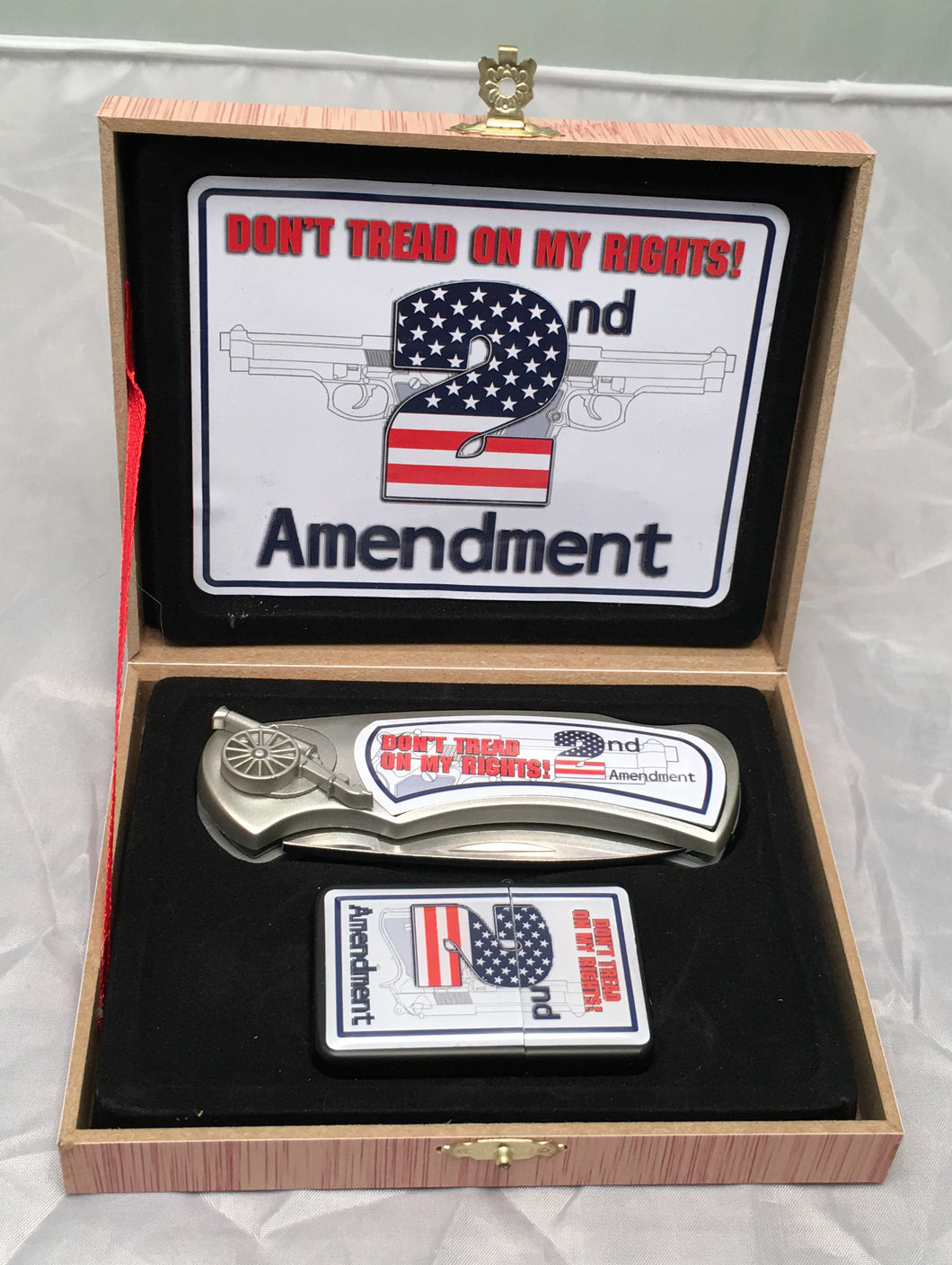 Wood Box Knife Set With Refillable Lighter - 2nd Amendment Gun Rights